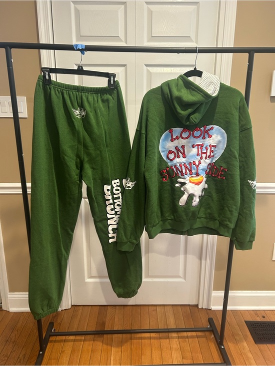 Boys Lie Tops - Boys Lie Green Graphic Hoodie & Sweatpants Set - Look on the Sunny Side